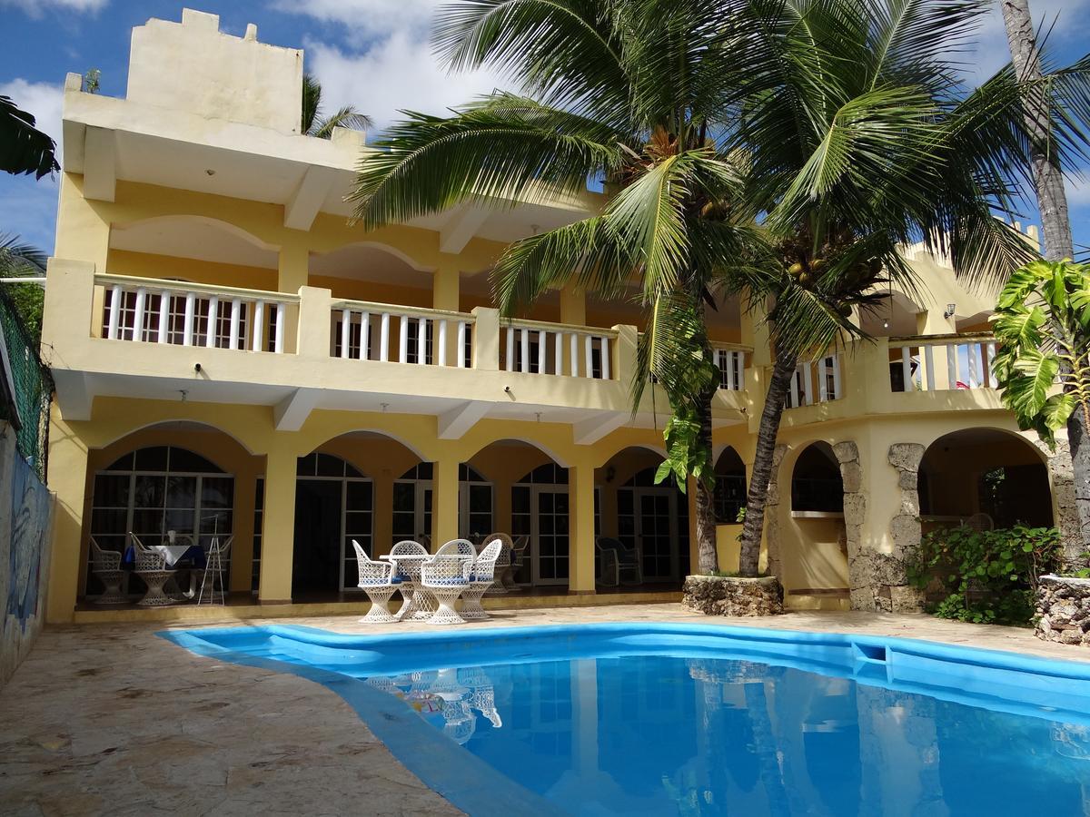 Hotel El Viejo Pirata Boca de Yuma Esterno foto