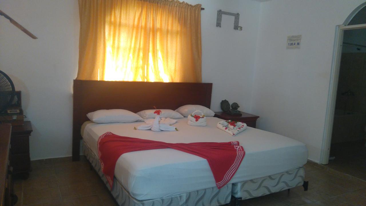 Hotel El Viejo Pirata Boca de Yuma Esterno foto