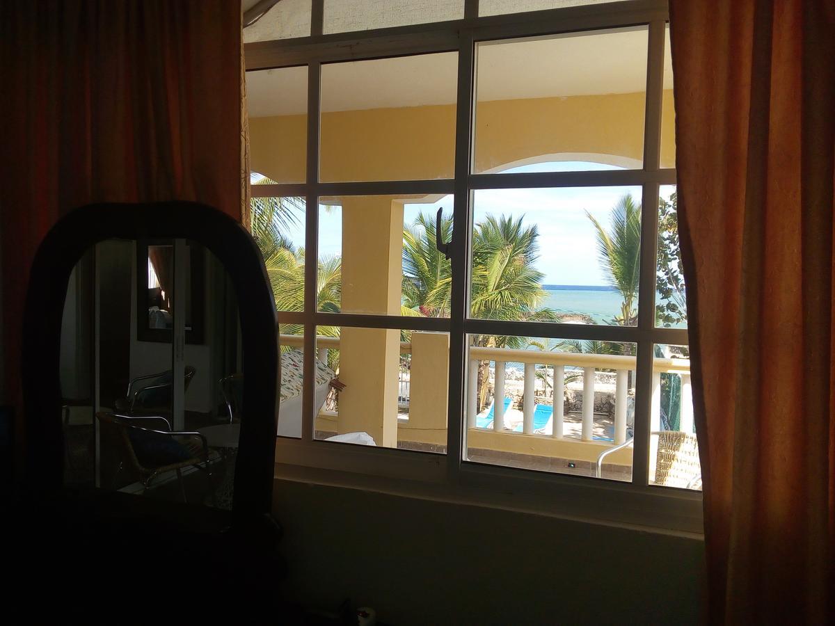Hotel El Viejo Pirata Boca de Yuma Esterno foto